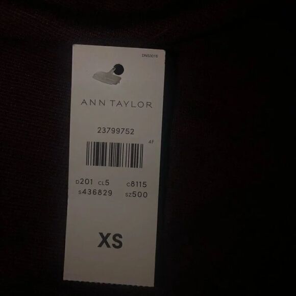 Ann Taylor Burgundy Bell Sleeve V-Neck Sweater XS - Picture 4 of 5